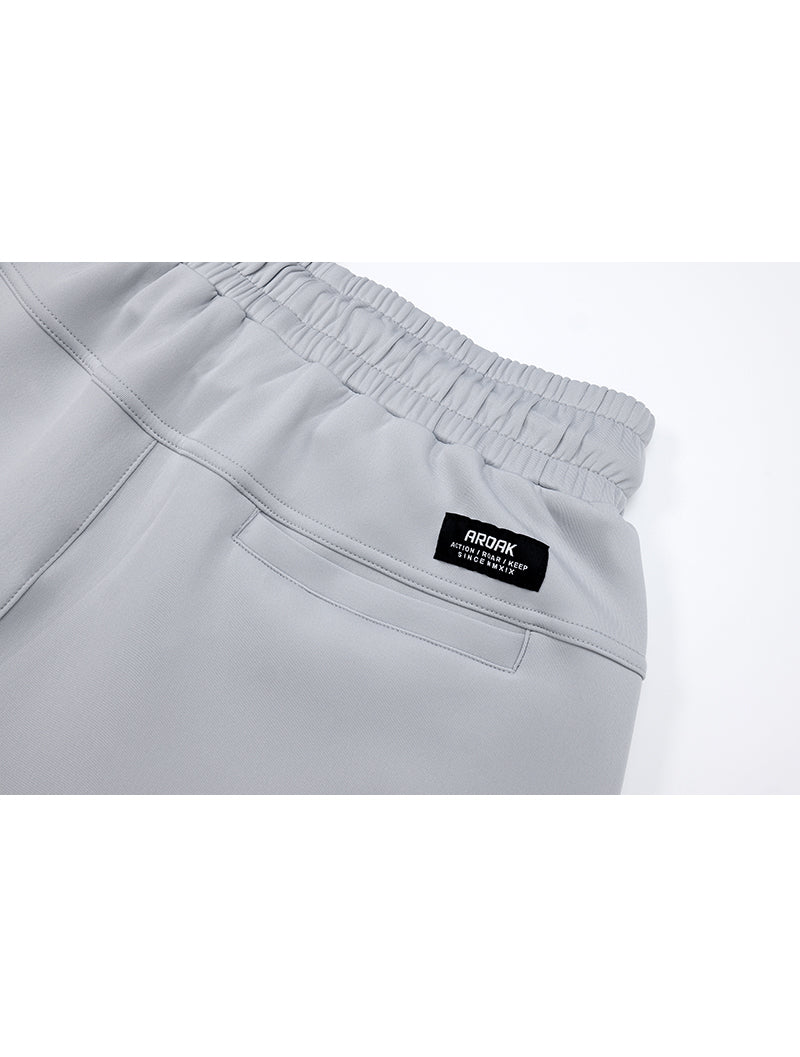 AirFlex™ 寬版機能開岔訓練短褲 (丈青) - AROAK 機能健身服飾 | 專為健人打造