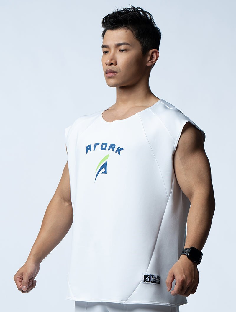 AirFlex™ 征服之道寬肩背心 (白) - AROAK 機能健身服飾 | 專為健人打造