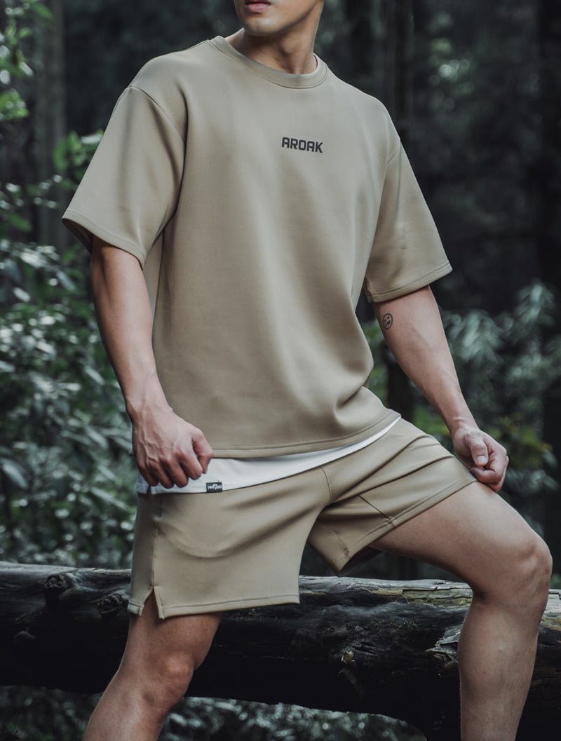 AirFlex™ 機能開岔訓練短褲 (鐵灰) - AROAK 機能健身服飾 | 專為健人打造