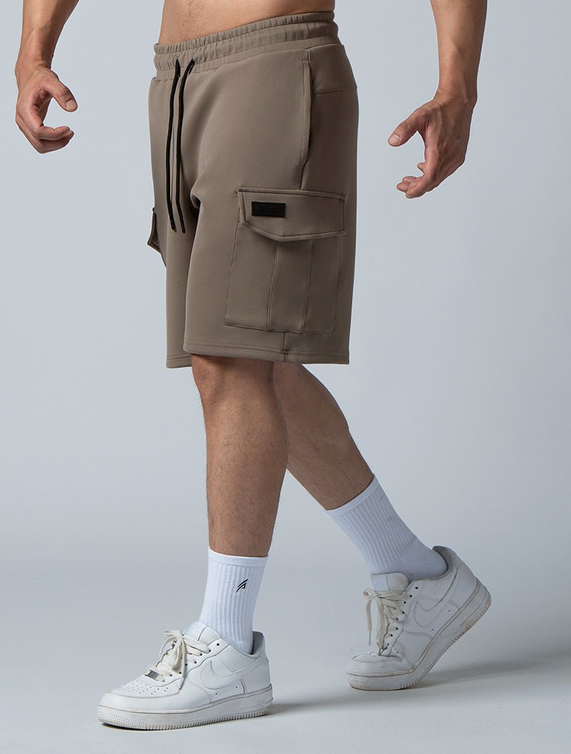 AirFlex™ 磁釦翻蓋口袋訓練短褲 (棕卡其) - AROAK 機能健身服飾 | 專為健人打造
