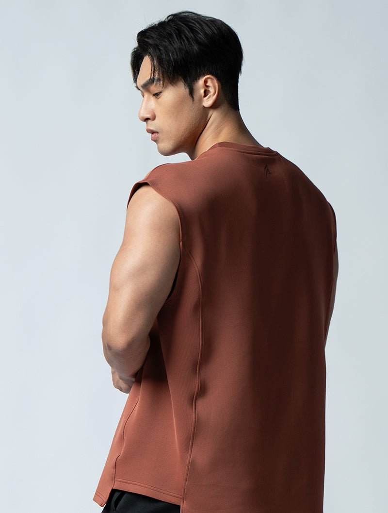 AirFlex™ 立體剪裁寬肩背心 (磚紅) - AROAK 機能健身服飾 | 專為健人打造