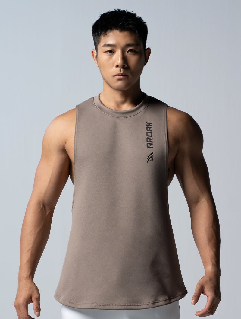 AirFlex™ 窄肩訓練背心 (卡其) - AROAK 機能健身服飾 | 專為健人打造