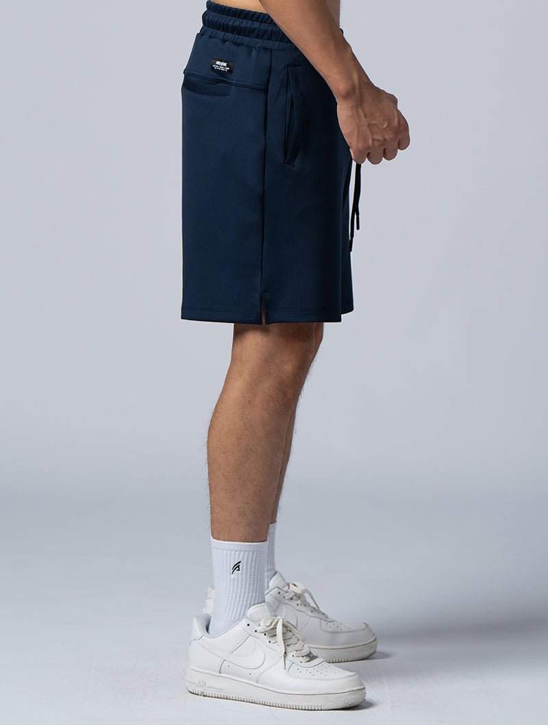 AirFlex™ 寬版機能開岔訓練短褲 (丈青) - AROAK 機能健身服飾 | 專為健人打造