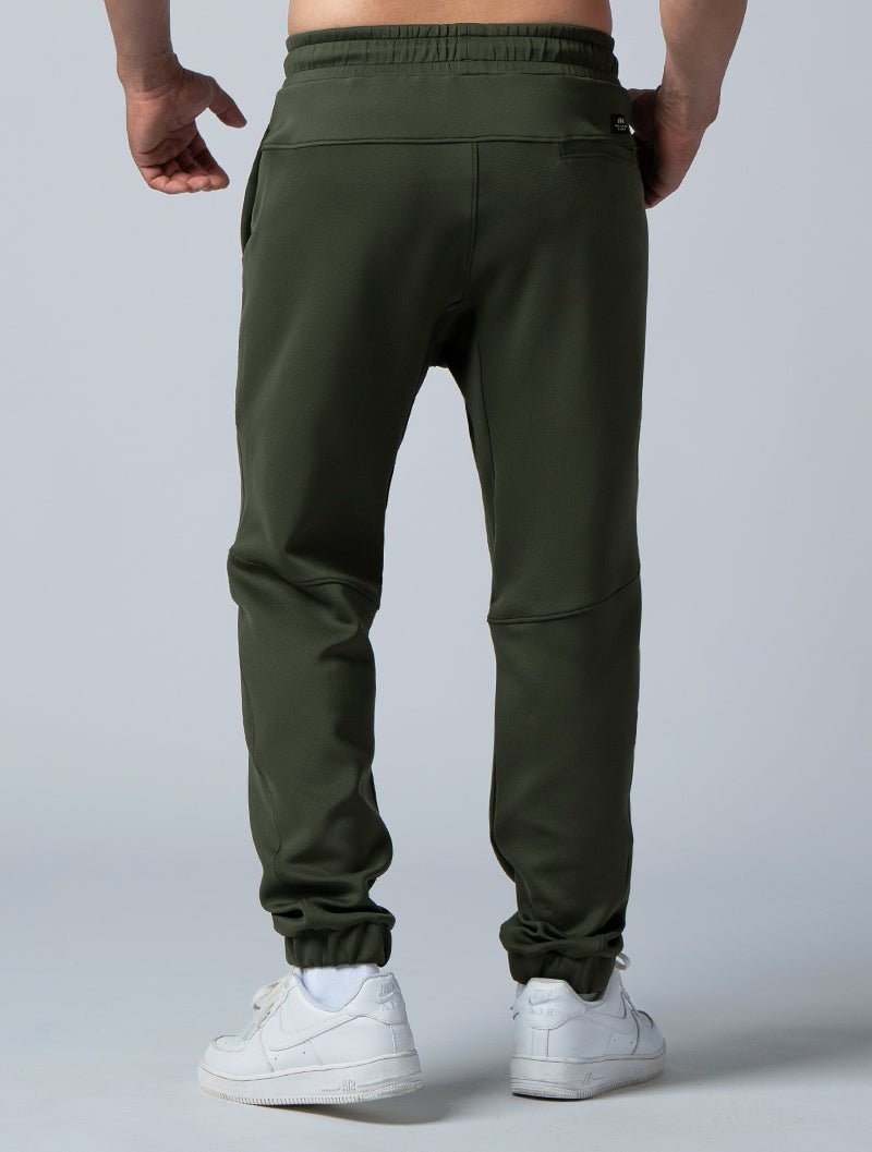 AirFlex™寬鬆剪接束口長褲 (墨綠) - AROAK 機能健身服飾 | 專為健人打造