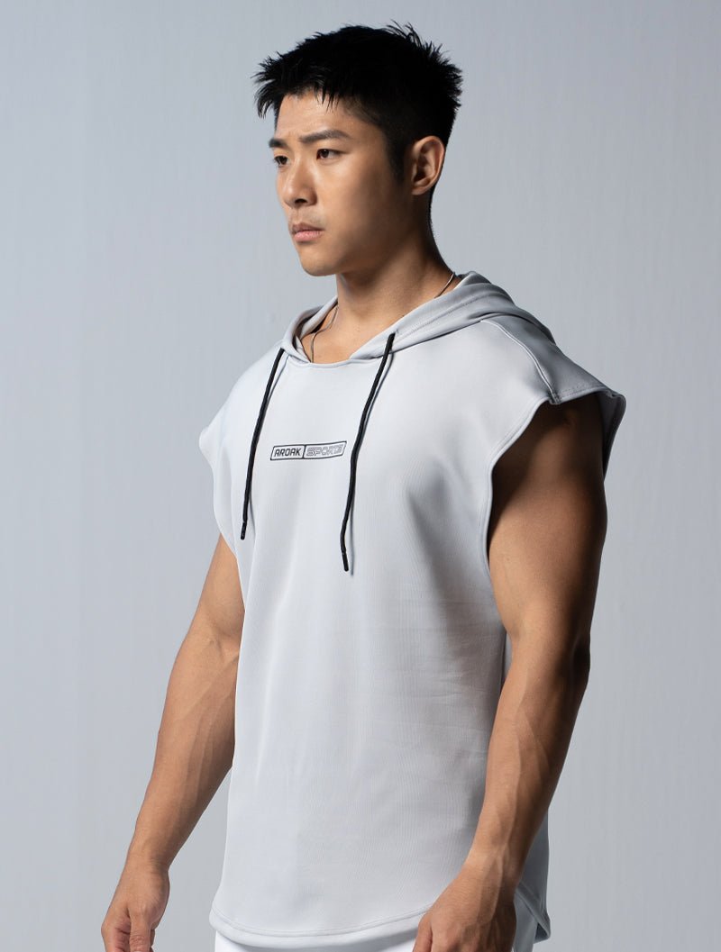 AirFlex™ 連帽寬肩背心 (淺灰) - AROAK 機能健身服飾 | 專為健人打造