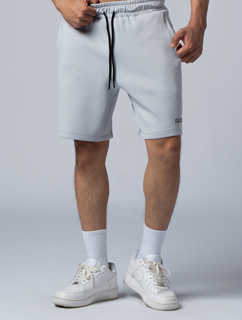AirFlex™ 寬版機能開岔訓練短褲 (淺灰) - AROAK 機能健身服飾 | 專為健人打造