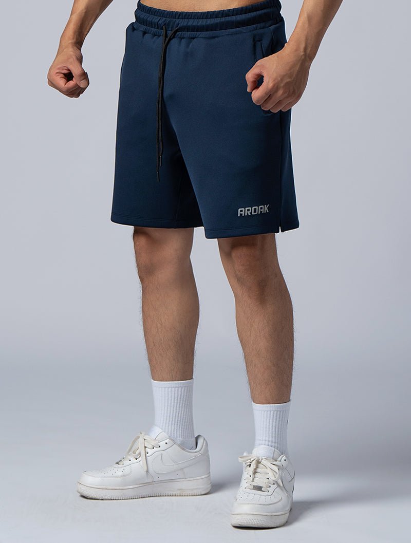 AirFlex™ 寬版機能開岔訓練短褲 (丈青) - AROAK 機能健身服飾 | 專為健人打造