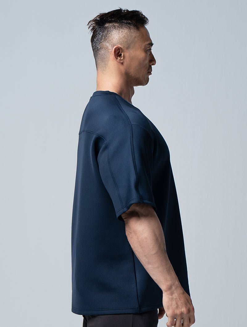 AirFlex™ AROAK OVERSIZED後袖剪接訓練上衣 (丈青) - AROAK 機能健身服飾 | 專為健人打造