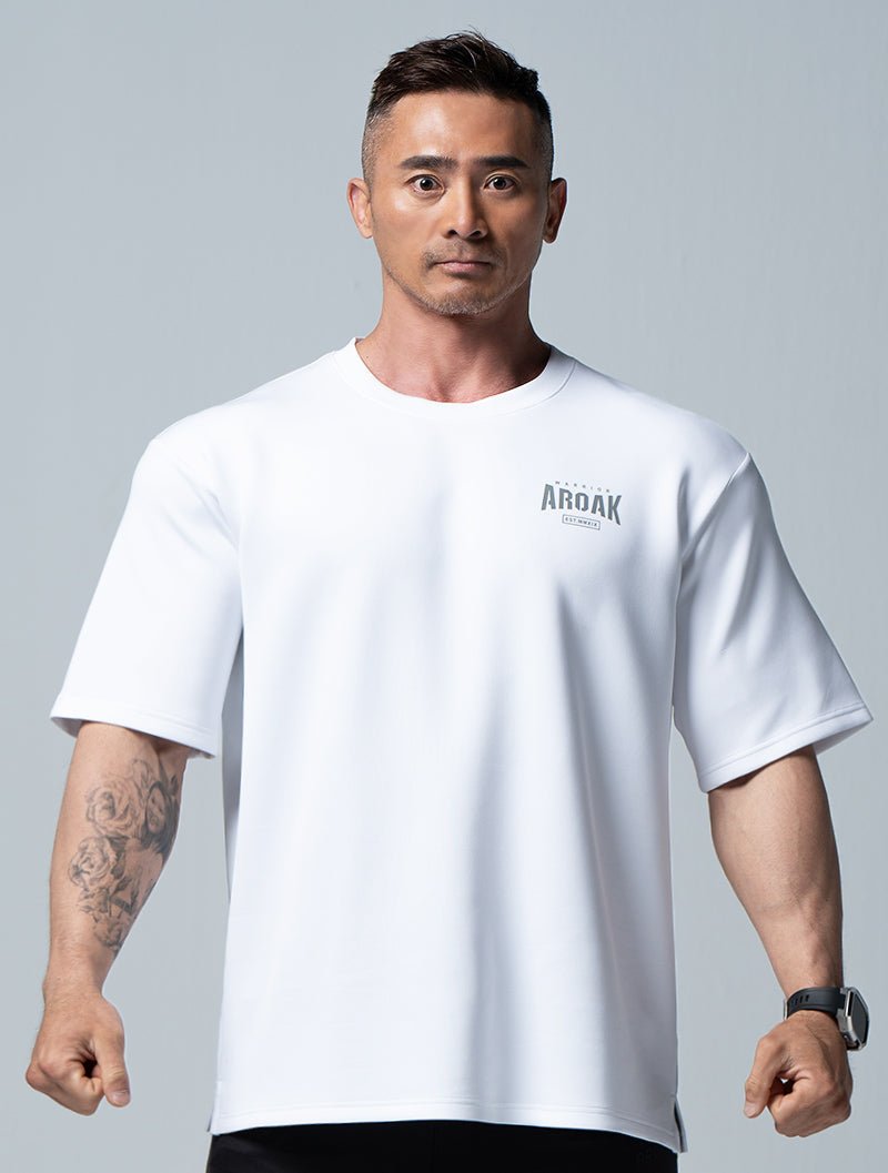 AirFlex™ 戰士的怒吼 OVERSIZED短袖上衣 (白) - AROAK 機能健身服飾 | 專為健人打造