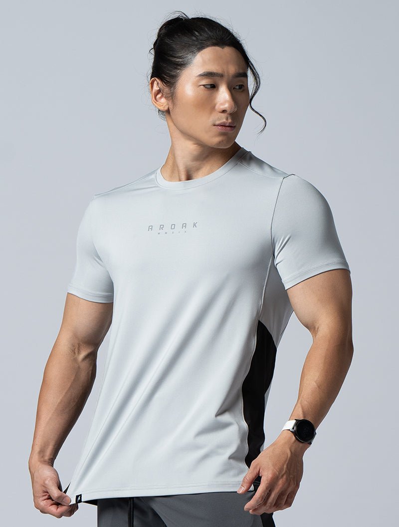 ArcTech™機能拼接短袖上衣 (淺灰) - AROAK 機能健身服飾 | 專為健人打造