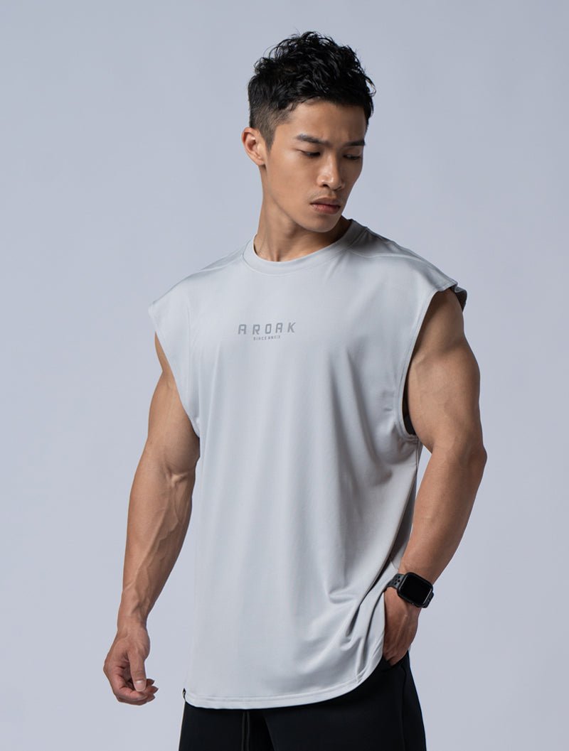 ArcTech™ 機能剪接寬版背心 (淺灰) - AROAK 機能健身服飾 | 專為健人打造