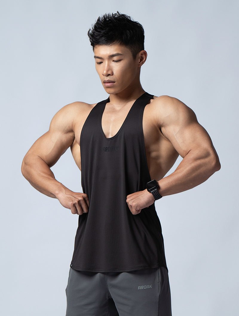 ArcTech™ 機能細肩挖背訓練背心 (黑) - AROAK 機能健身服飾 | 專為健人打造