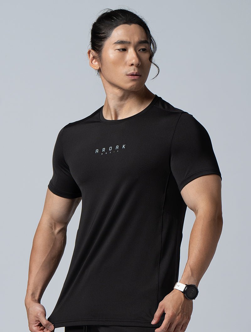 ArcTech™機能拼接短袖上衣 (黑) - AROAK 機能健身服飾 | 專為健人打造
