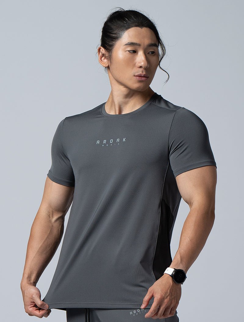 ArcTech™機能拼接短袖上衣 (鐵灰) - AROAK 機能健身服飾 | 專為健人打造