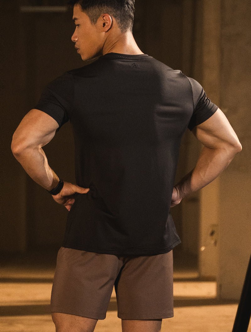 ArcTech™ 機能訓練上衣 (酒紅) - AROAK 機能健身服飾 | 專為健人打造