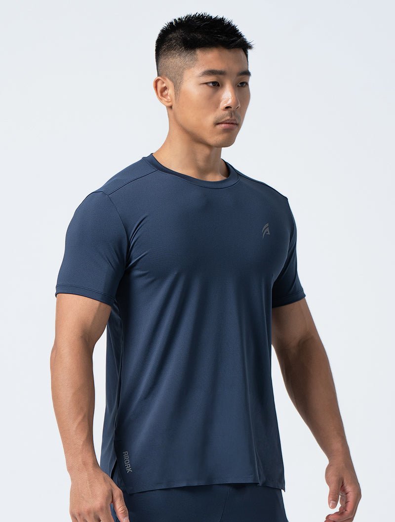 ArcTech™貼合下襬短袖上衣 (深藍) - AROAK 機能健身服飾 | 專為健人打造