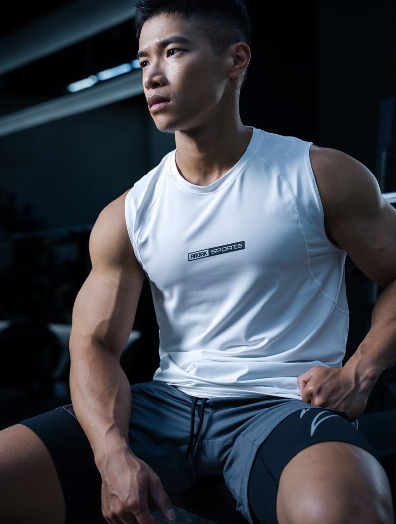 ArcTech™ Elite寬肩剪接訓練背心 (鐵灰) - AROAK 機能健身服飾 | 專為健人打造