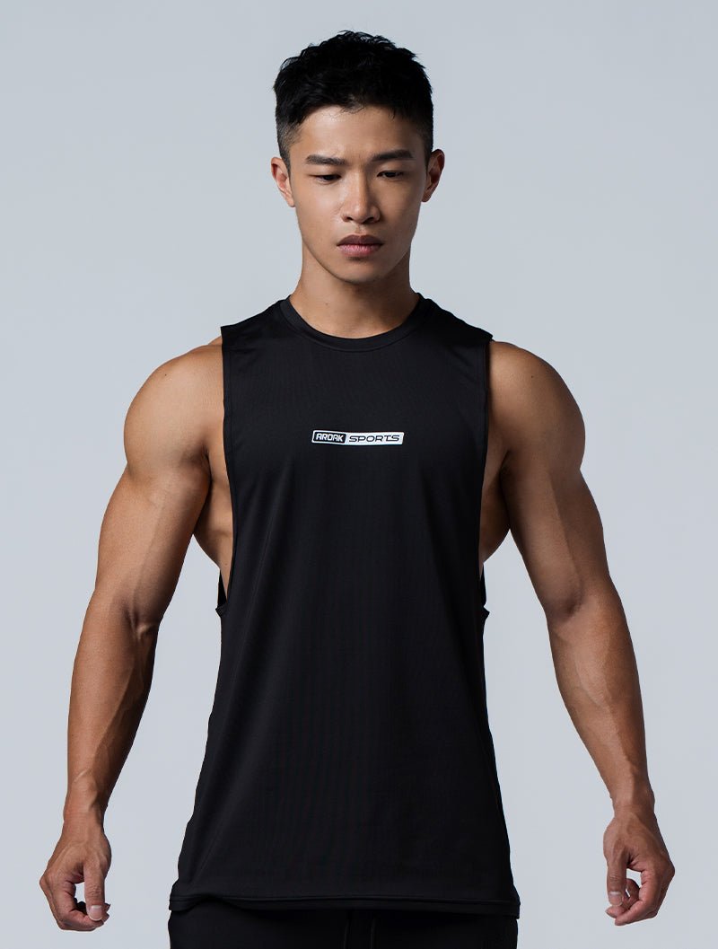ArcTech™ Elite側挖剪接訓練背心 (黑) - AROAK 機能健身服飾 | 專為健人打造