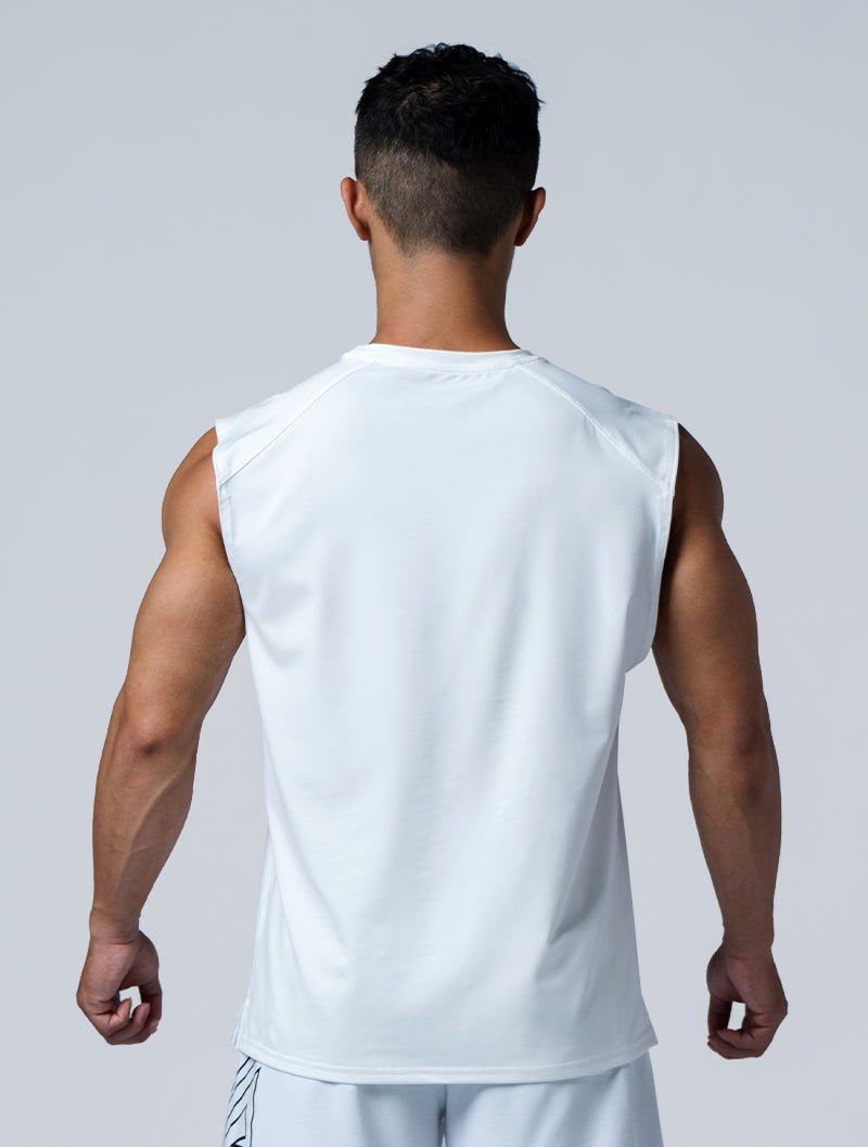 ArcTech™ Essential 寬肩剪接背心 (白) - AROAK 機能健身服飾 | 專為健人打造