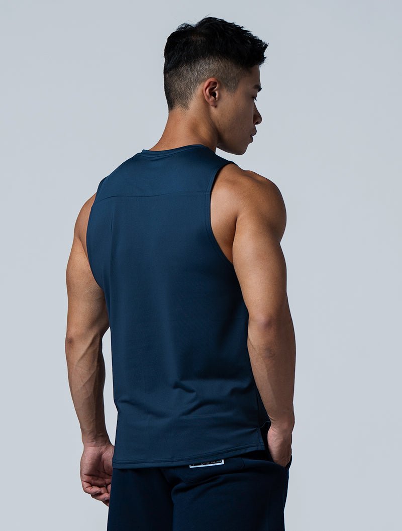 ArcTech™ Essential 剪接弧襬背心 (深藍) - AROAK 機能健身服飾 | 專為健人打造