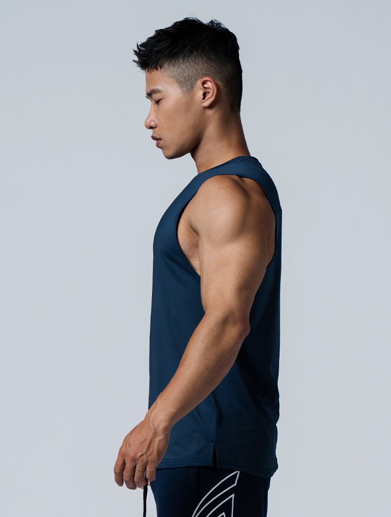 ArcTech™ Essential 剪接弧襬背心 (深藍) - AROAK 機能健身服飾 | 專為健人打造