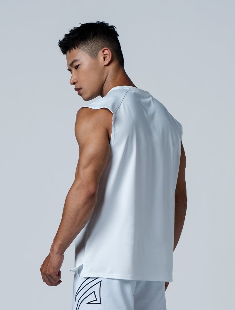 ArcTech™ Essential 寬肩剪接背心 (白) - AROAK 機能健身服飾 | 專為健人打造