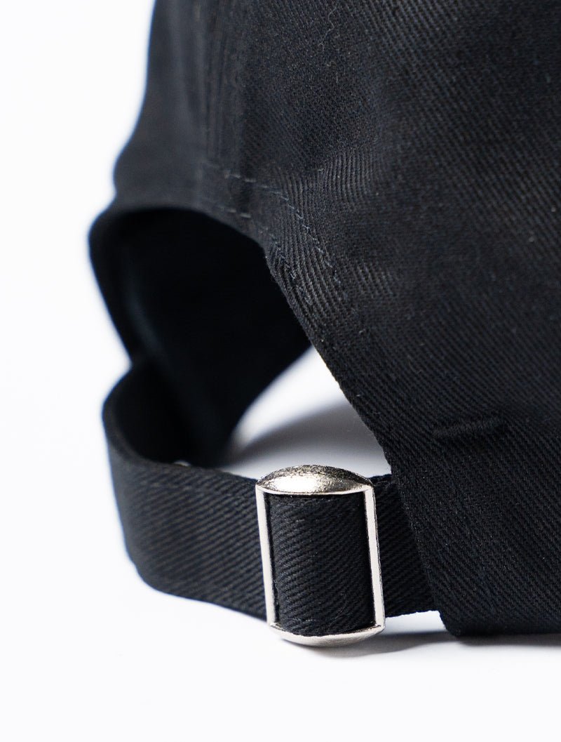 AROAK 經典電繡老帽 (白) - AROAK 機能健身服飾 | 專為健人打造