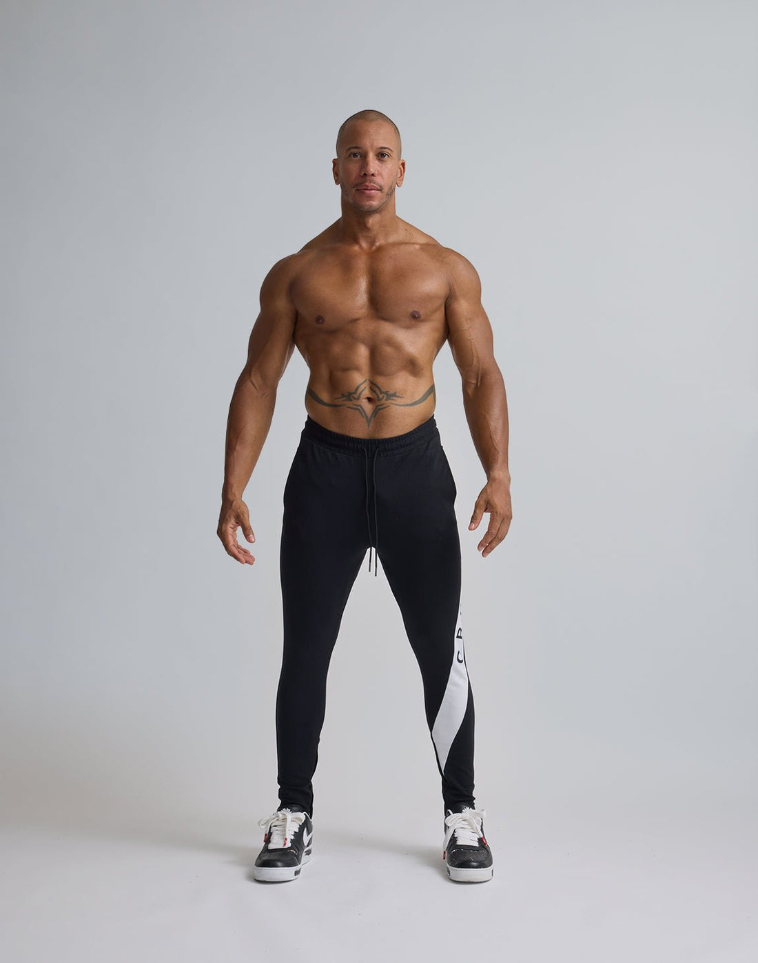 CRONOS 拼接長褲 (黑) - AROAK 機能健身服飾 | 專為健人打造