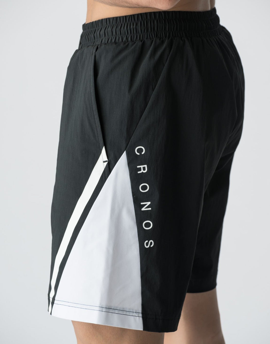 CRONOS 對角線轉換短褲 (黑) - AROAK 機能健身服飾 | 專為健人打造