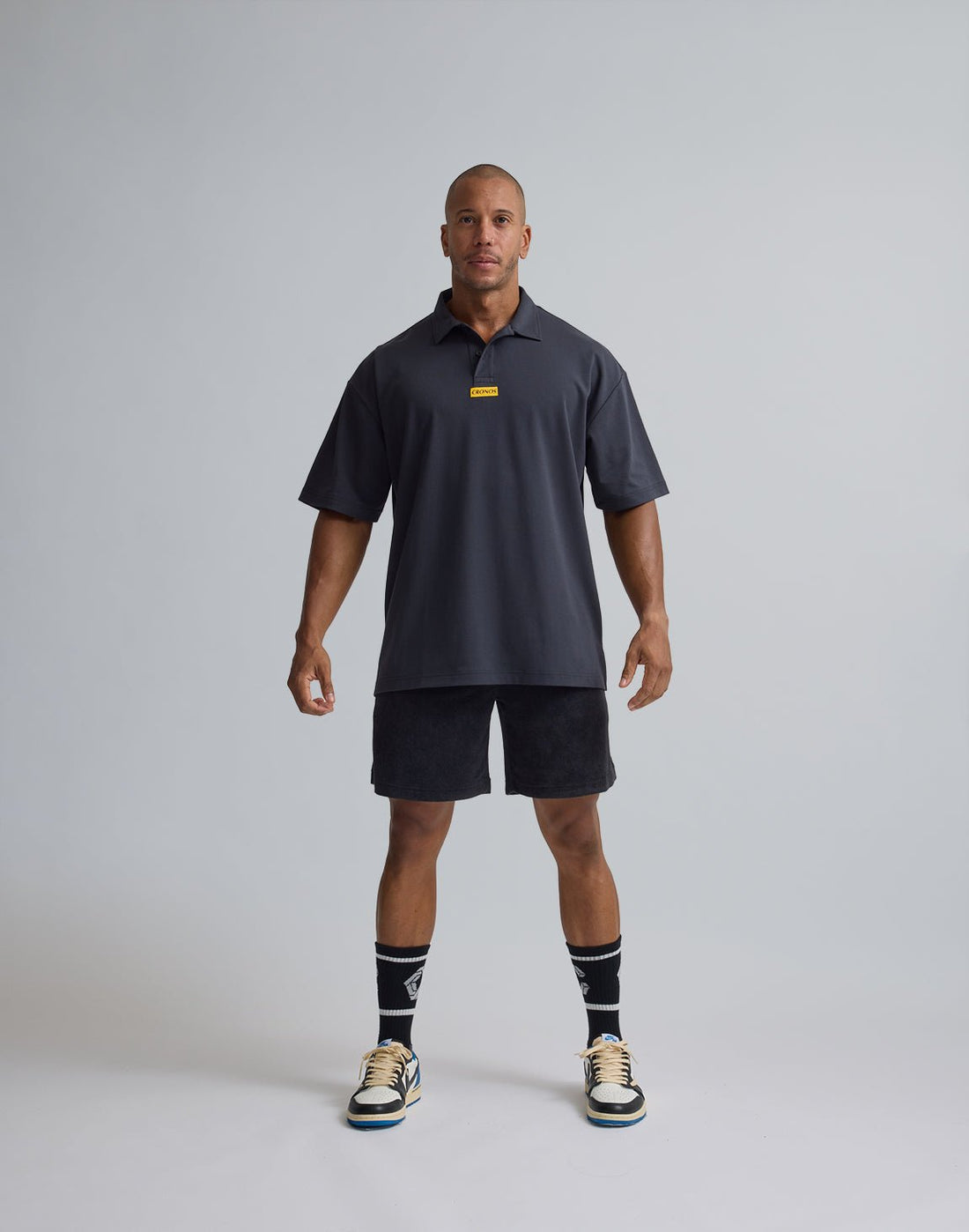 CRONOS 刺繡 BOXLOGO POLO 衫 (黑灰) - AROAK 機能健身服飾 | 專為健人打造