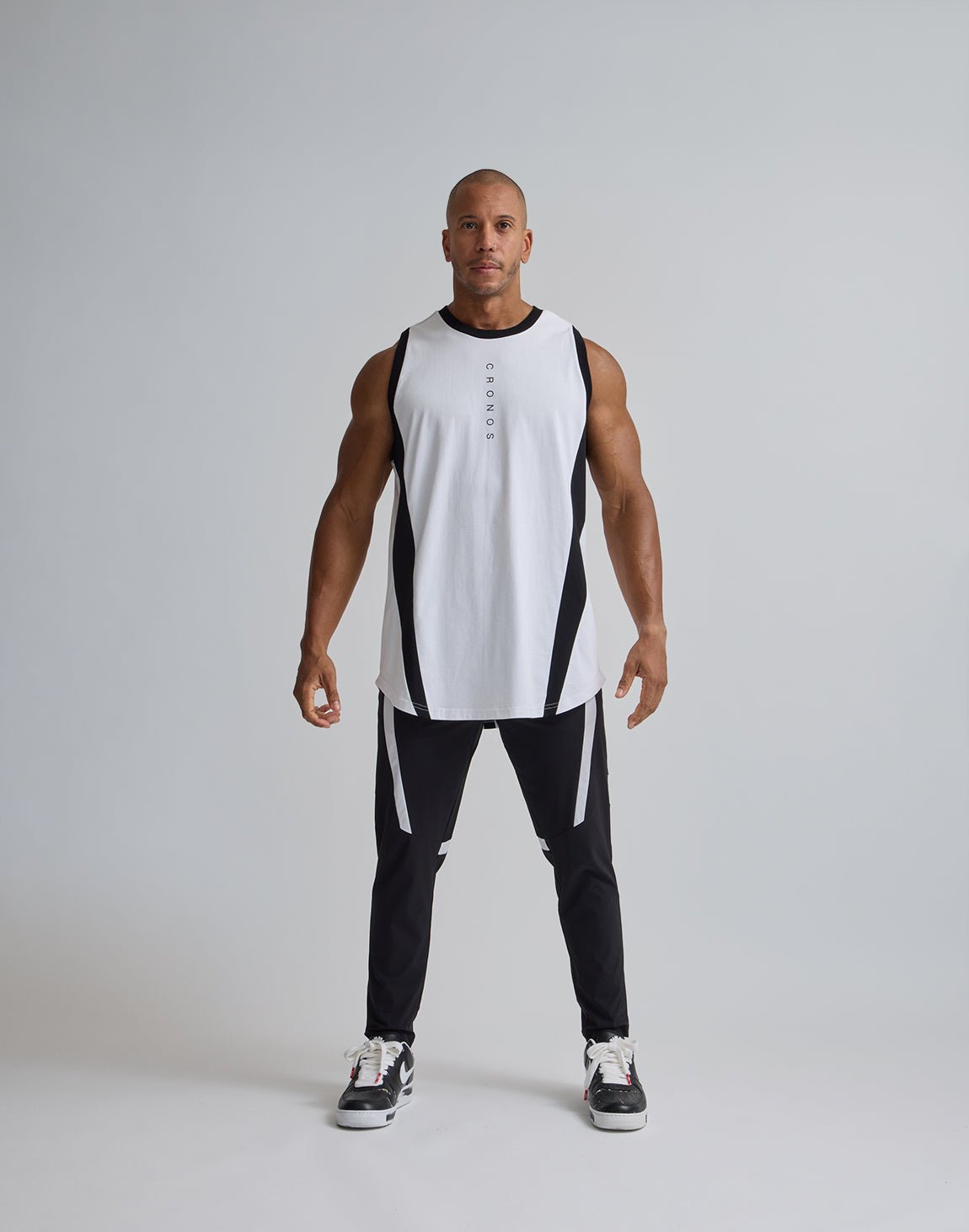 CRONOS TRIDENT 背心 (白) - AROAK 機能健身服飾 | 專為健人打造