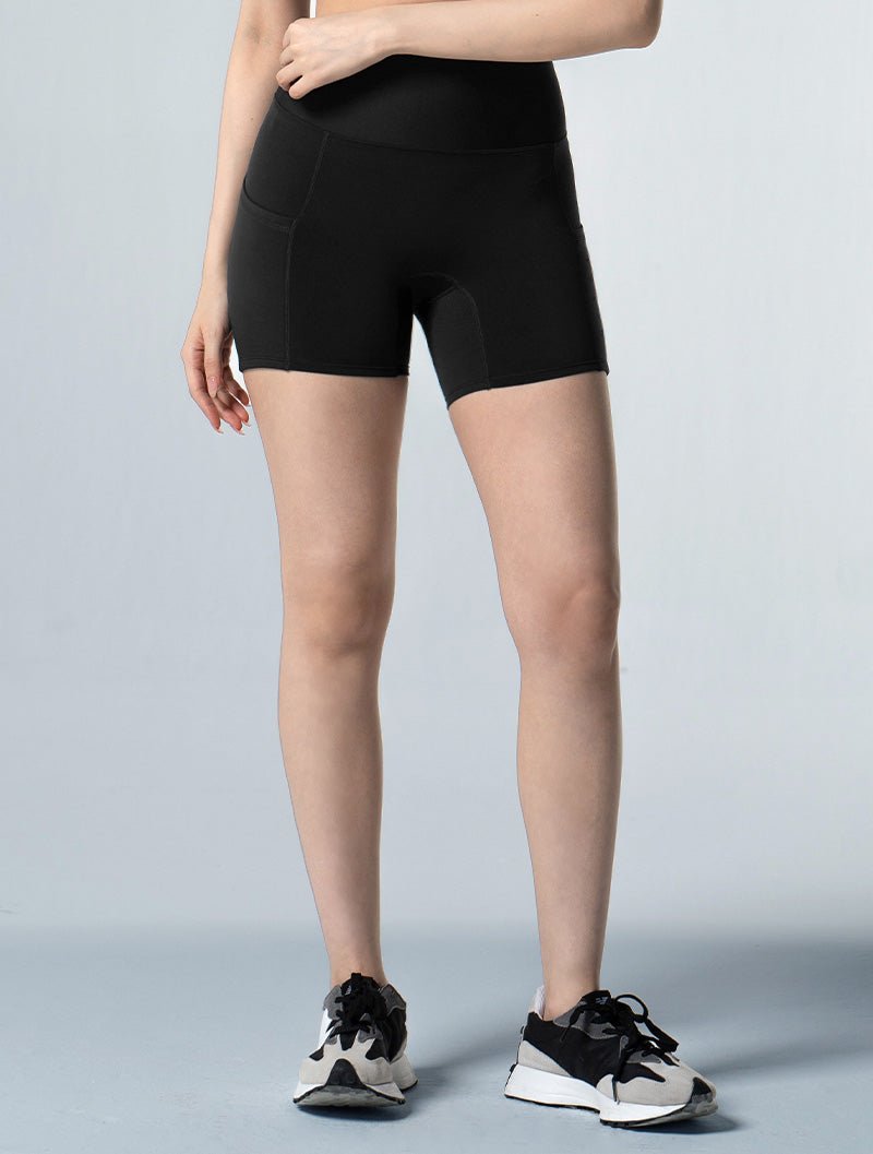 Doux™ 裸感曲線3分瑜珈褲 (黑) - AROAK 機能健身服飾 | 專為健人打造