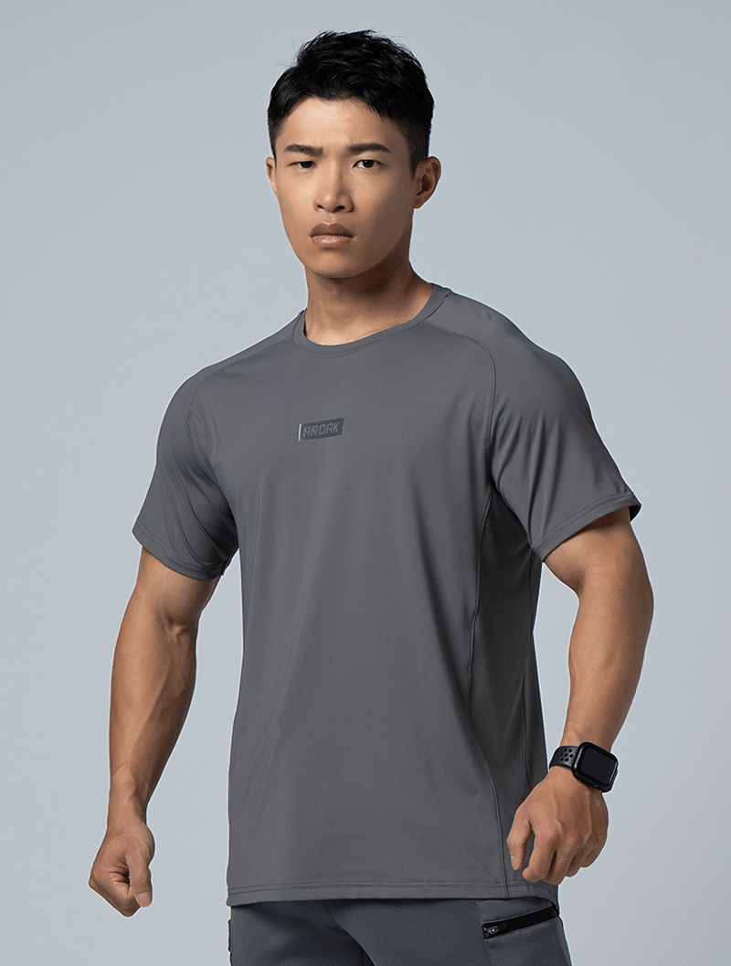 FlexSmooth™拉克蘭袖剪接機能尼龍短袖上衣 (鐵灰) - AROAK 機能健身服飾 | 專為健人打造