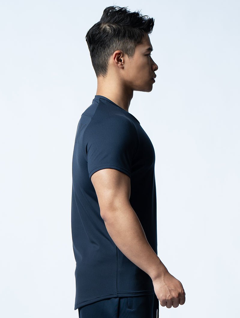 FluxFit™ 腋下拼接訓練上衣 (英雄藍) - AROAK 機能健身服飾 | 專為健人打造