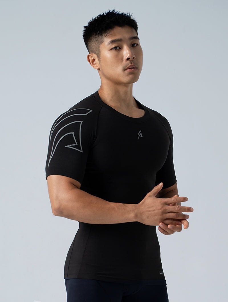 HyperSkin™ 拉克蘭袖緊身上衣 (黑) - AROAK 機能健身服飾 | 專為健人打造