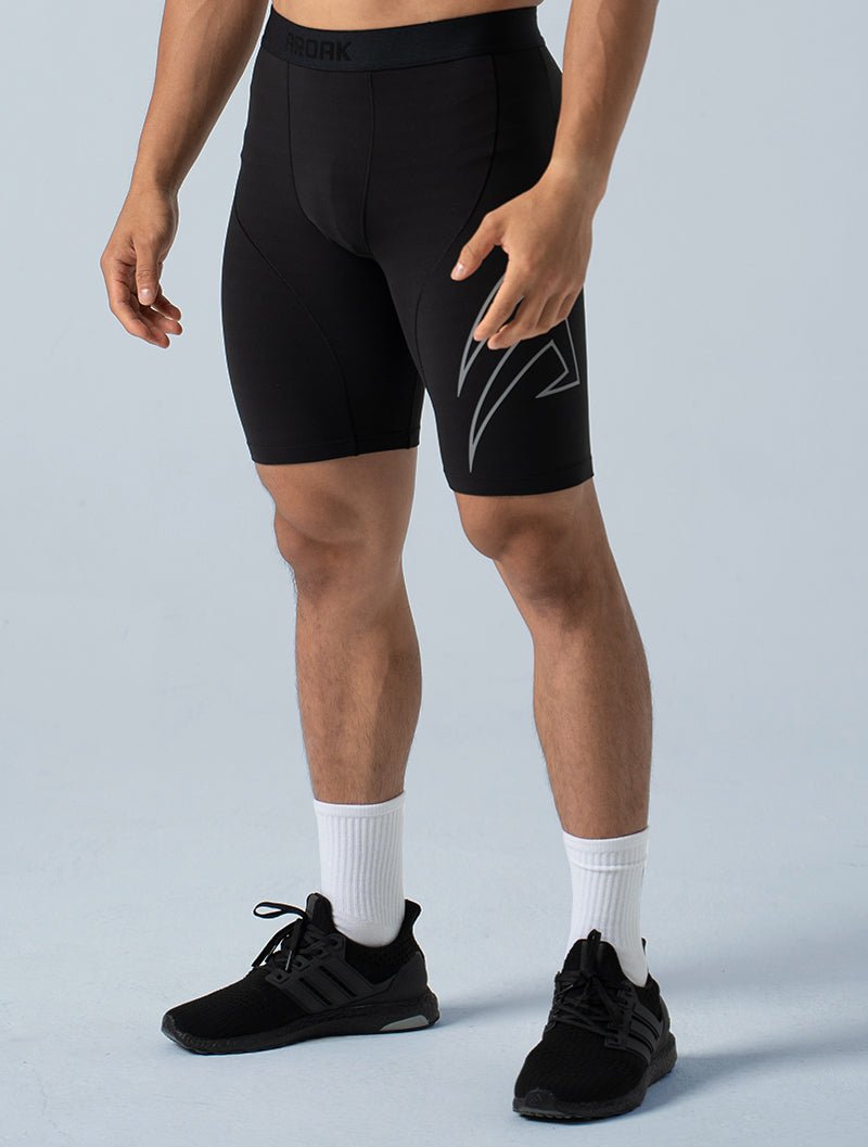 HyperSkin™ 緊身短褲 (黑) - AROAK 機能健身服飾 | 專為健人打造