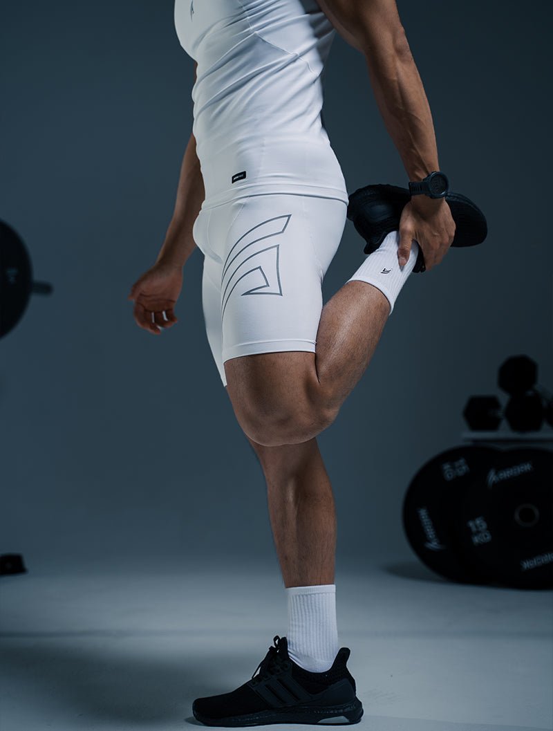 HyperSkin™ 緊身短褲 (黑) - AROAK 機能健身服飾 | 專為健人打造