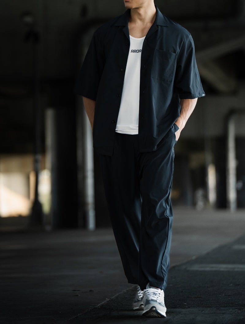 LightDry™ 輕盈機能休閒寬褲 (黑) - AROAK 機能健身服飾 | 專為健人打造