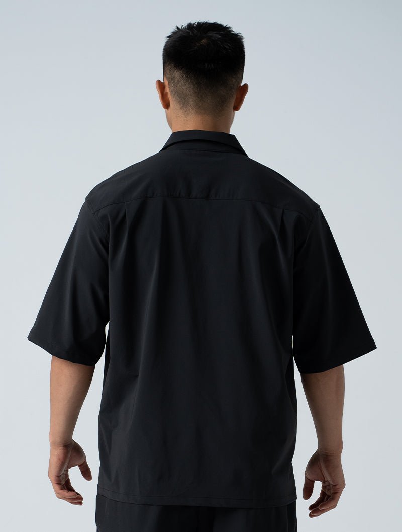 LightDry™ 輕盈機能開襟襯衫 (黑) - AROAK 機能健身服飾 | 專為健人打造