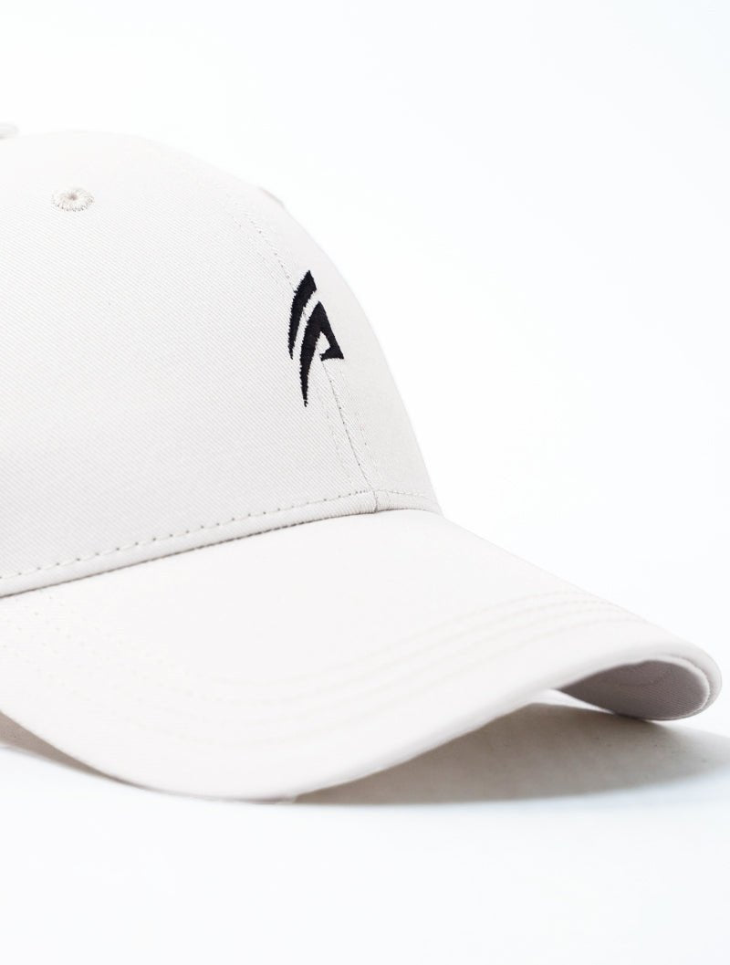 經典LOGO電繡老帽 (白) - AROAK 機能健身服飾 | 專為健人打造