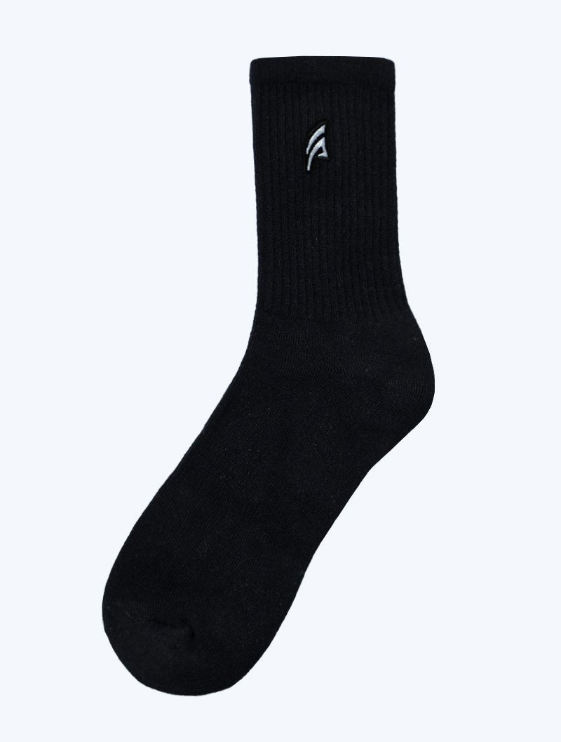 電繡LOGO中筒襪 (黑) - AROAK 機能健身服飾 | 專為健人打造
