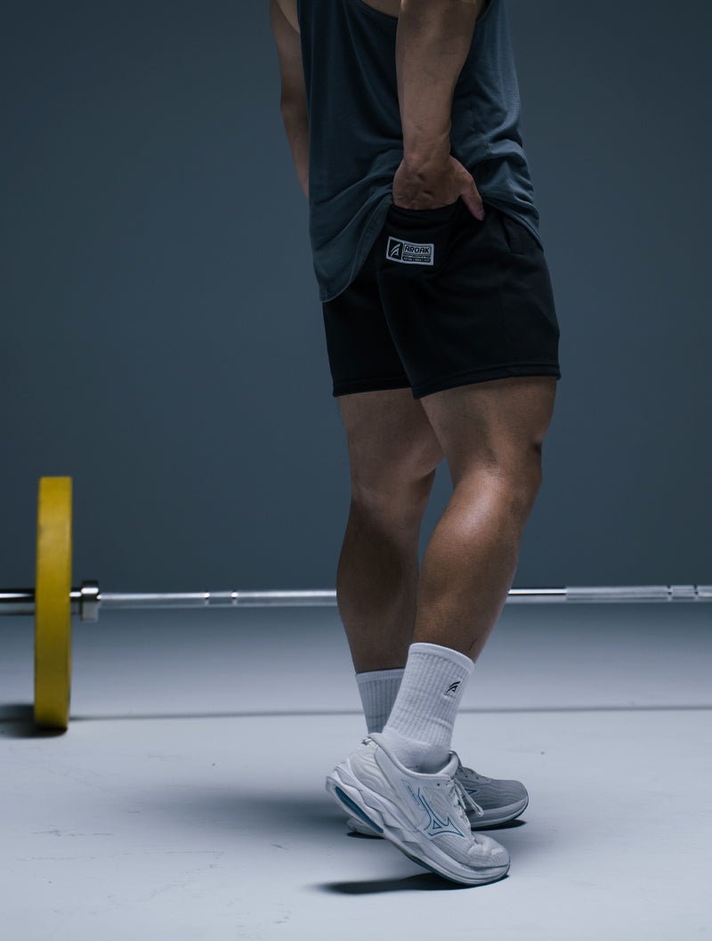 SIRO™ - Shield 休閒短褲 (黑) - AROAK 機能健身服飾 | 專為健人打造