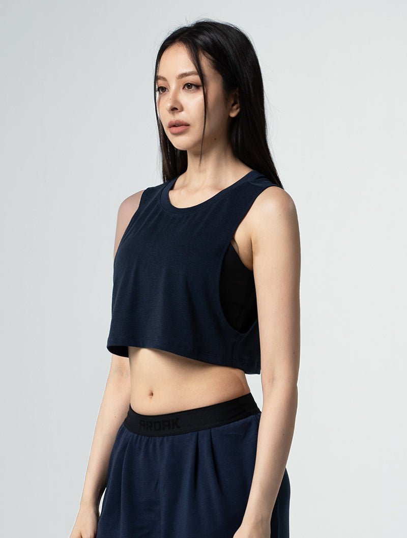 TENCEL™ - SGL 側挖短版背心 25 - 1 (深藍) - AROAK 機能健身服飾 | 專為健人打造