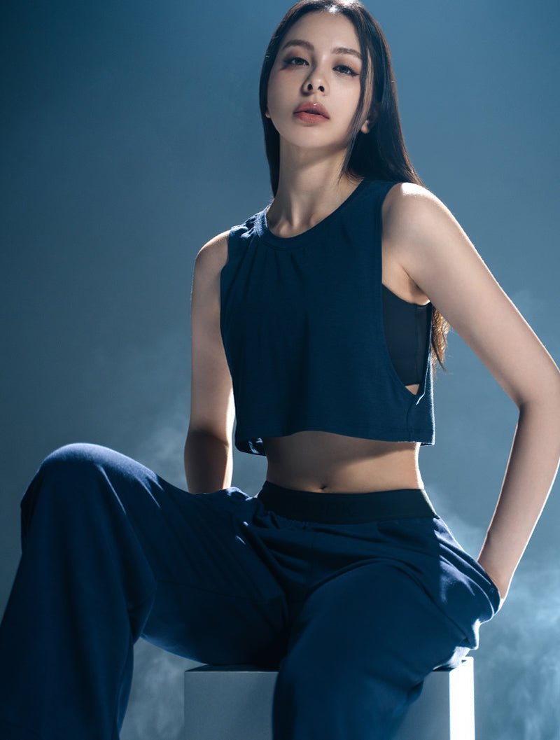 TENCEL™ - SGL 側挖短版背心 25 - 1 (深藍) - AROAK 機能健身服飾 | 專為健人打造