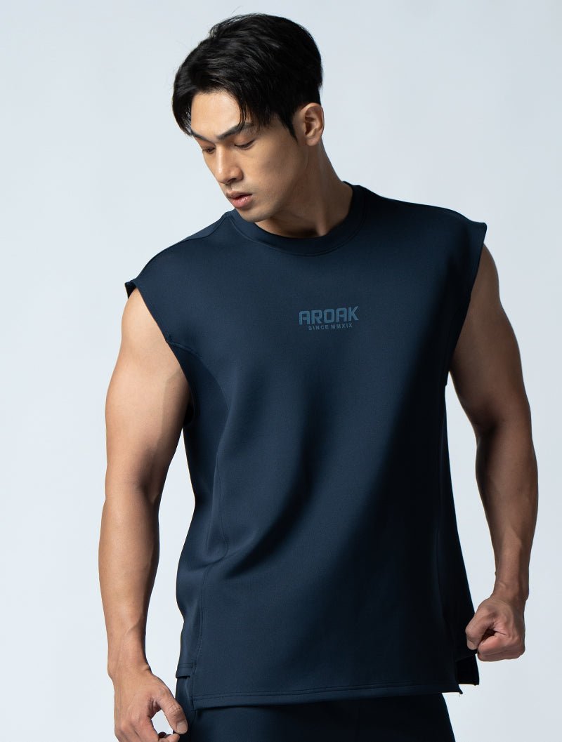 AirFlex™ 立體剪裁寬肩背心 (丈青) - AROAK 機能健身服飾 | 專為健人打造