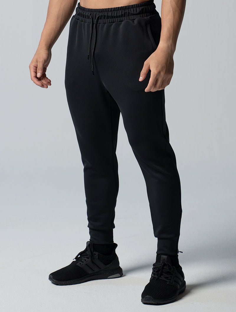 AirFlex™疾速機能九分褲 (黑) - AROAK 機能健身服飾 | 專為健人打造