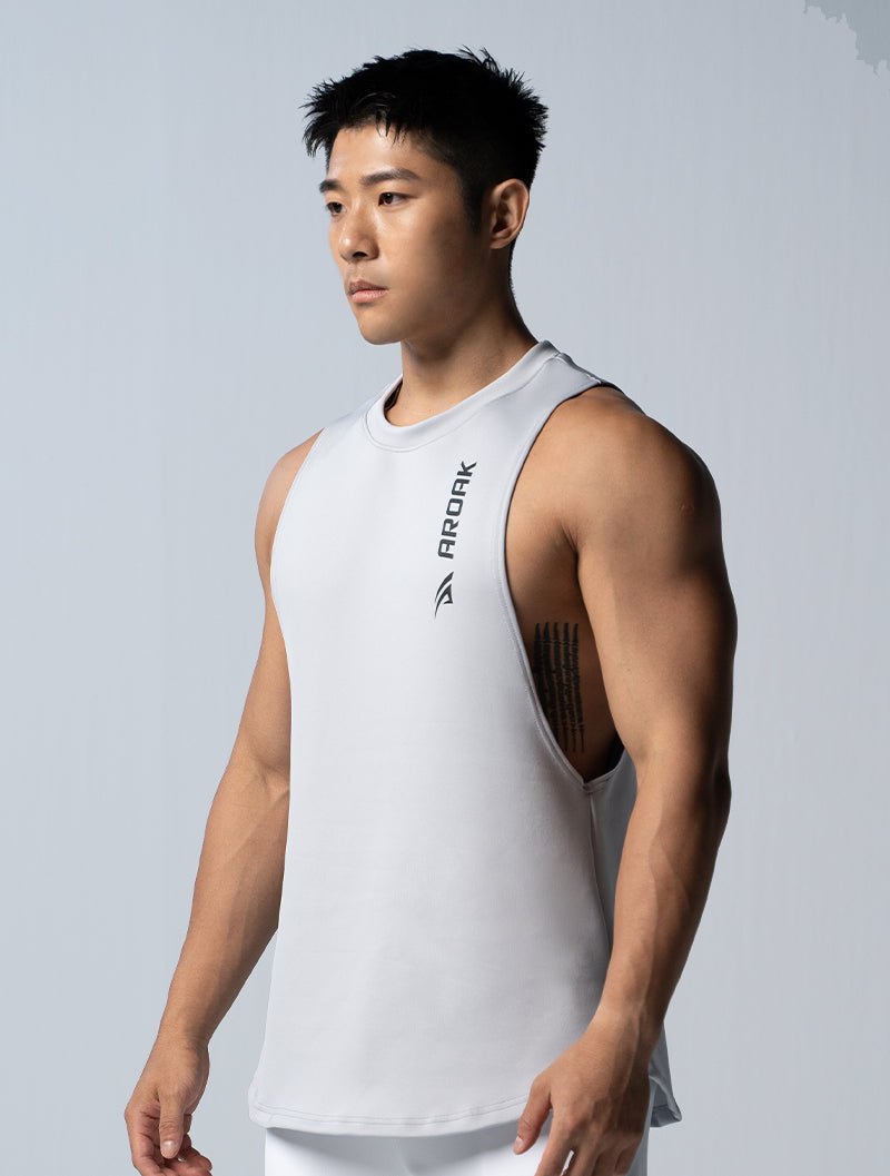 AirFlex™ 窄肩訓練背心 (淺灰) - AROAK 機能健身服飾 | 專為健人打造