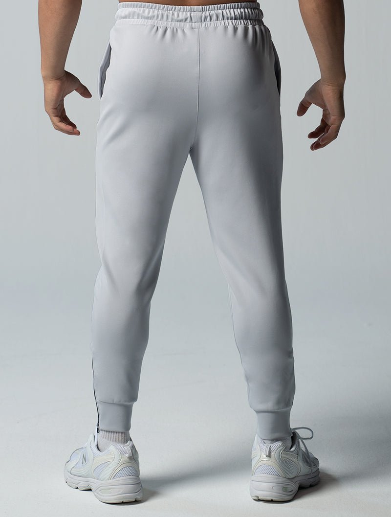 AirFlex™疾速機能九分褲 (淺灰) - AROAK 機能健身服飾 | 專為健人打造