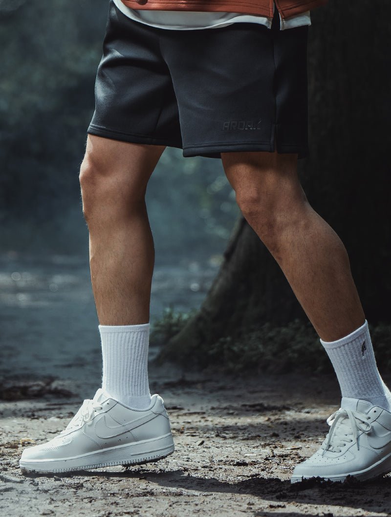 AirFlex™ 機能開岔訓練短褲 (果綠) - AROAK 機能健身服飾 | 專為健人打造