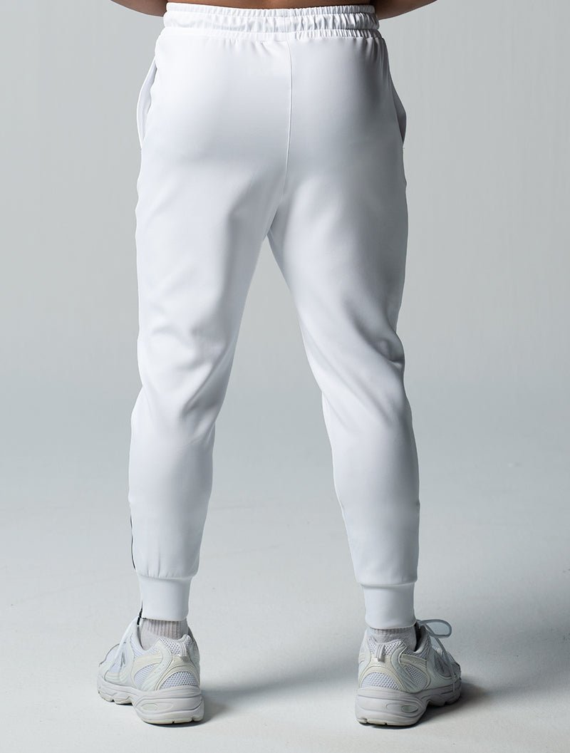 AirFlex™疾速機能九分褲 (白) - AROAK 機能健身服飾 | 專為健人打造